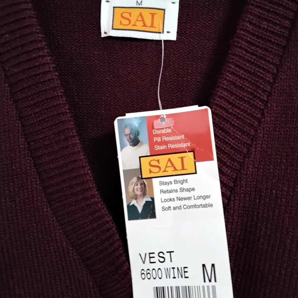 Men's/Womans Wine Colored Sweater Vest size M - Picture 2 of 2